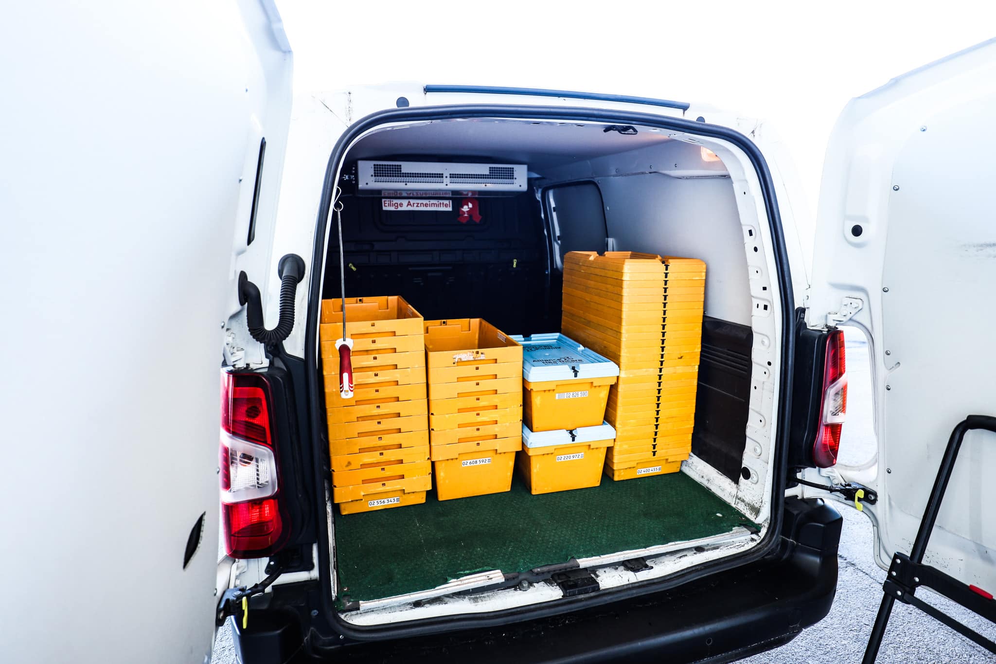 Pharmatransport mit kontrollierter Temperatur